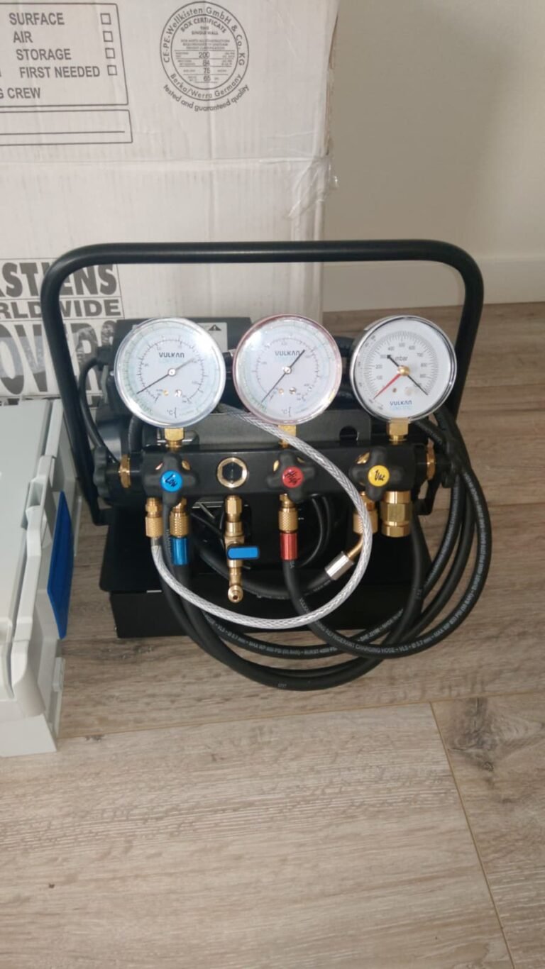 Controle en onderhoud bij lawaai en vibraties in commerciële koelinstallaties